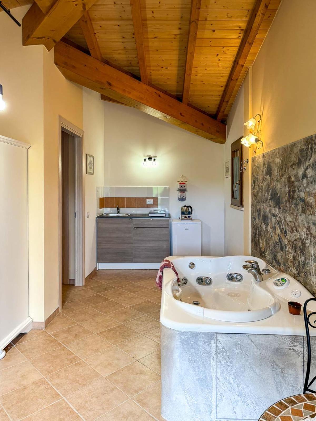 La Poggiata Aparthotel Monterotondo  Buitenkant foto